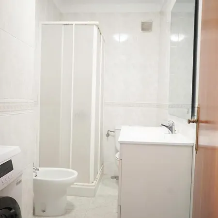 Coqueto En Primera Linea Costa Con Piscina Torrox