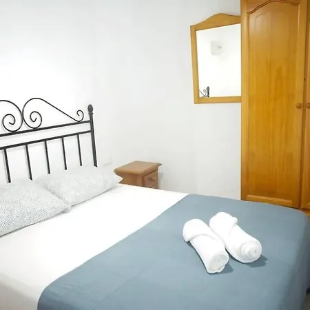 Coqueto En Primera Linea Costa Con Piscina * Torrox